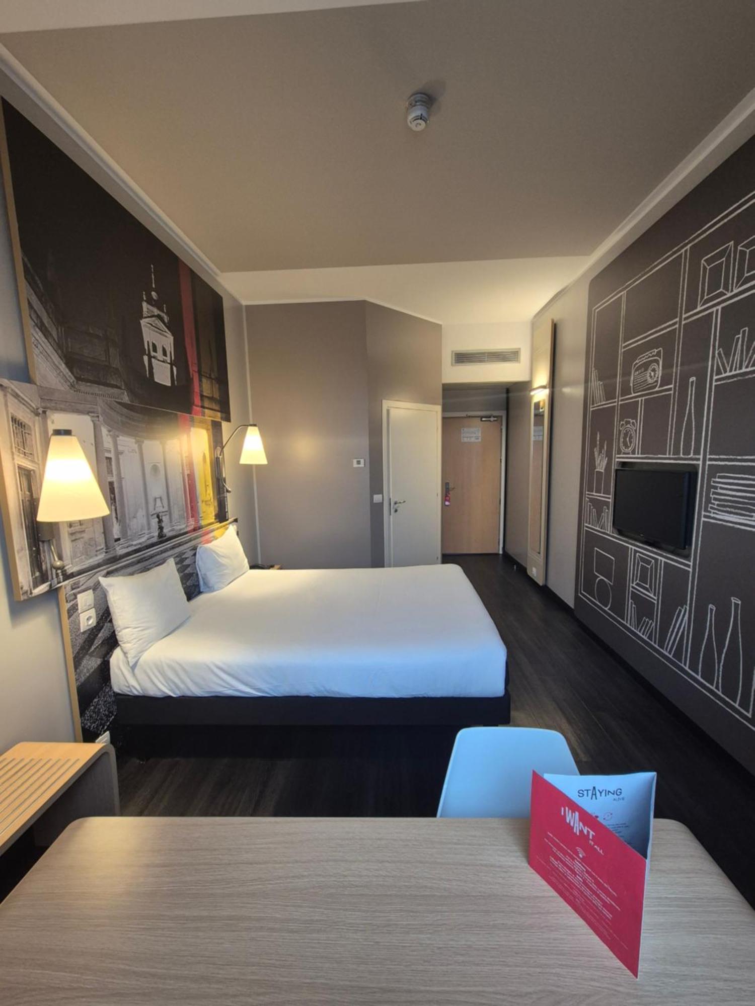 מלון לאינטה Ibis Milano Fiera מראה חיצוני תמונה