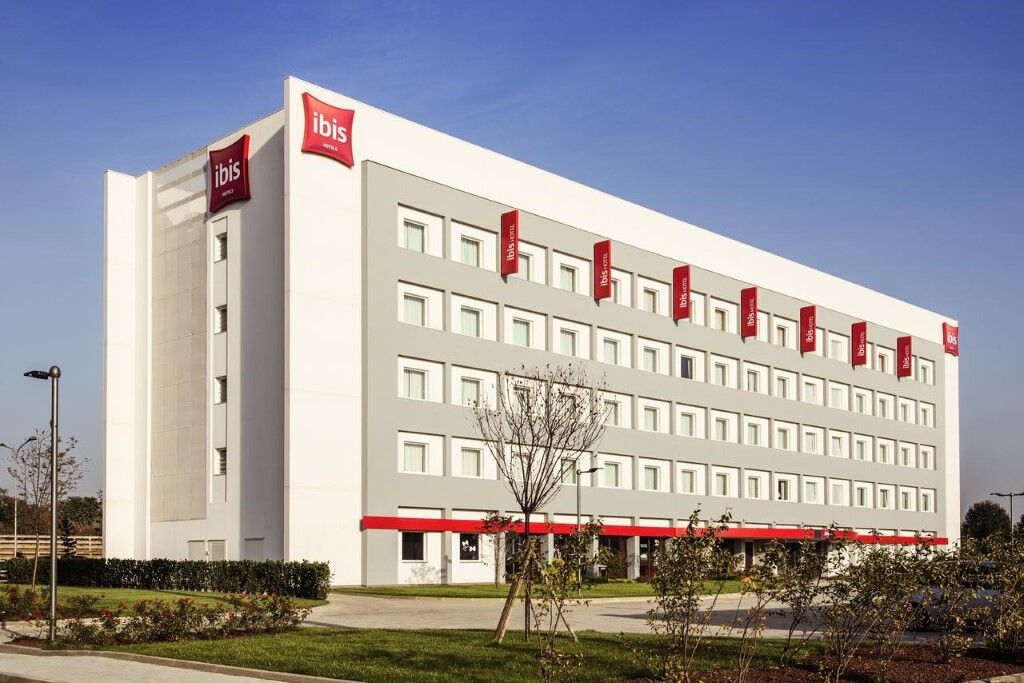 מלון לאינטה Ibis Milano Fiera מראה חיצוני תמונה